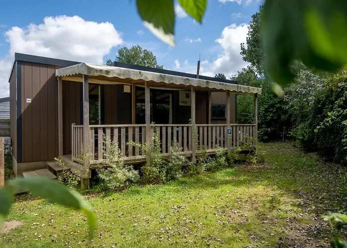 Eureka & Bloemenduin 2*