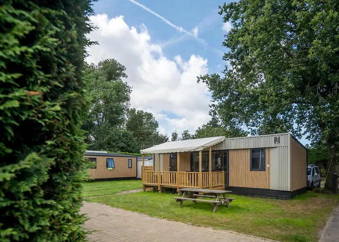 Camping Eureka & Bloemenduin Coxyde